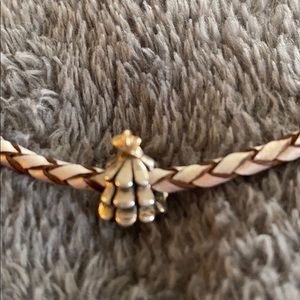 Pandora retired Christmas tree w/ wrap